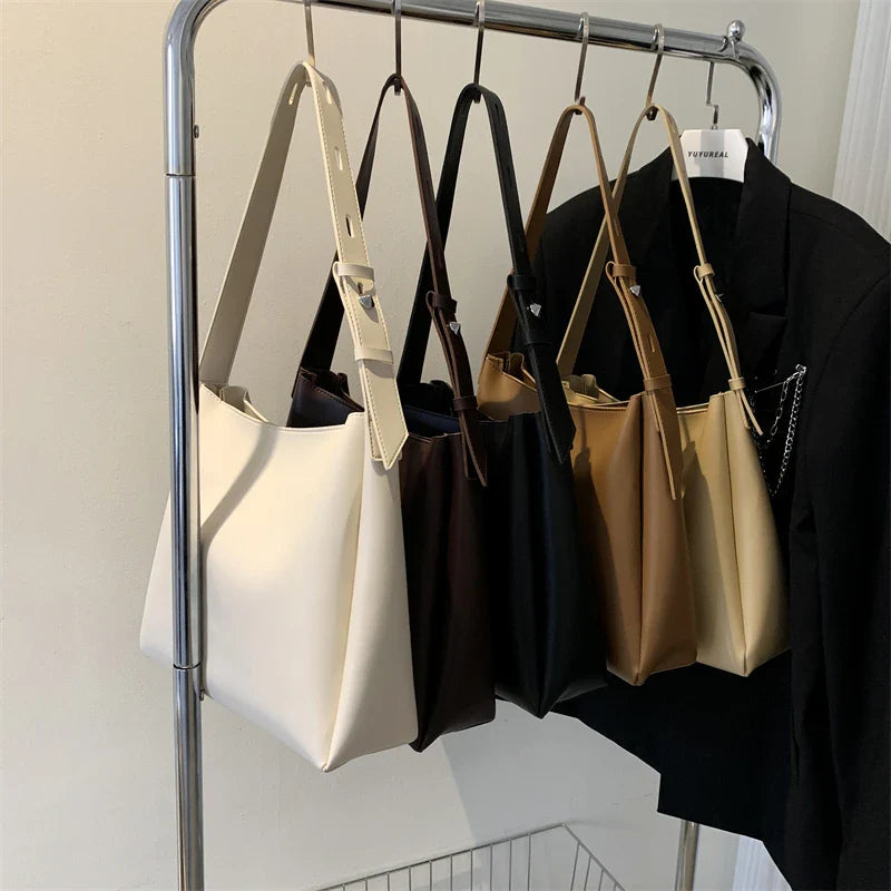 Women's Tote Bag detail