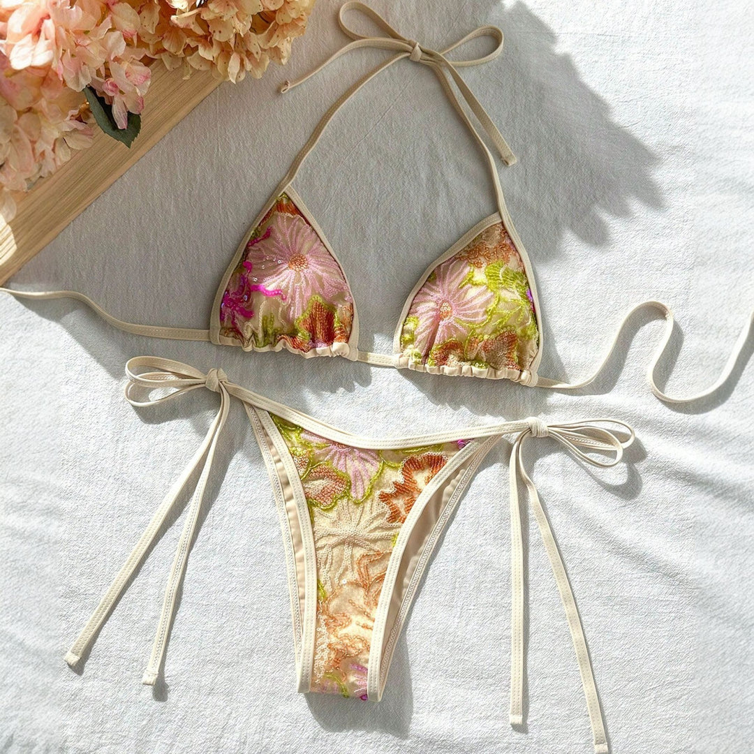 Women's String Bikini in beige floral