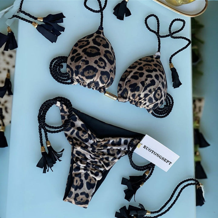 Women's String Bikini in leopard