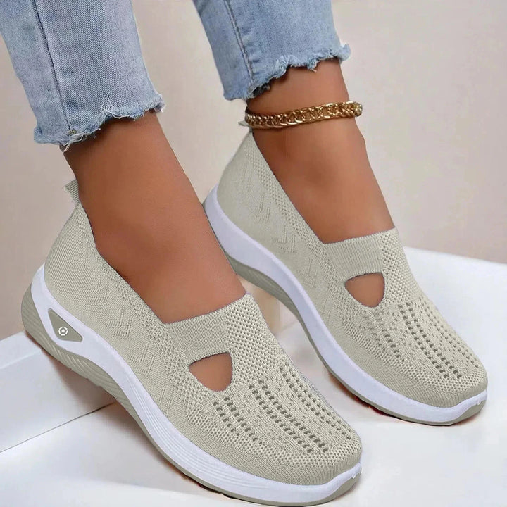 Women's Orthopedic Shoes in beige