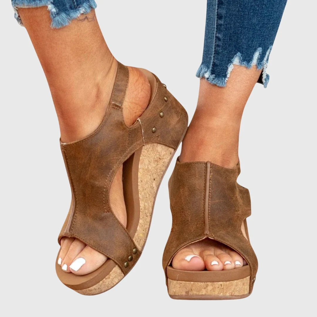 Women's Orthopedic Sandals in brown