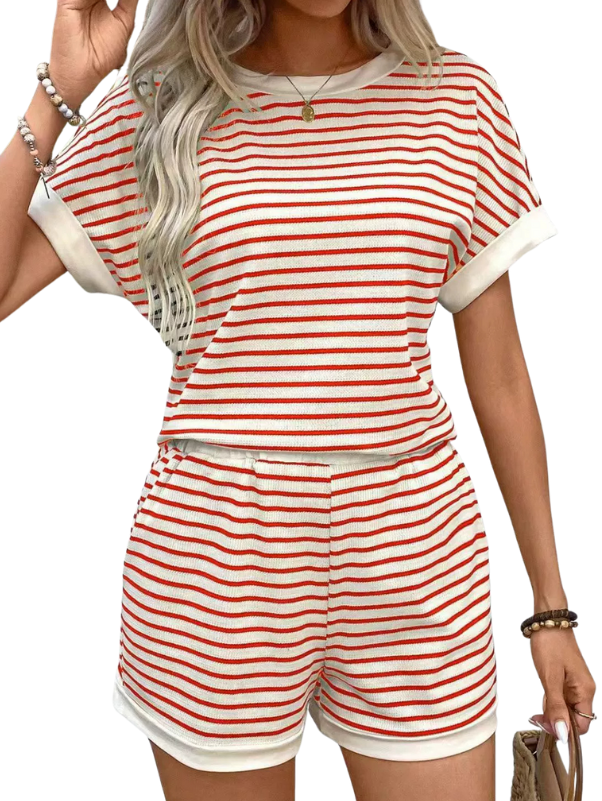 ZENAIDA™ – Striped Print Batwing Sleeve Tee & Shorts Set