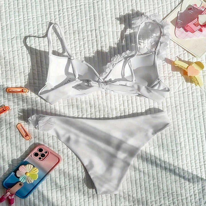 Women's Underwire Bikini in white