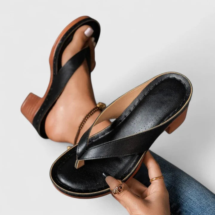 Women's Orthopedic Heels in black