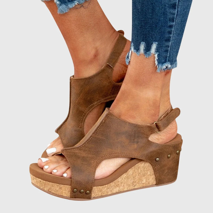 Women's Orthopedic Sandals in brown