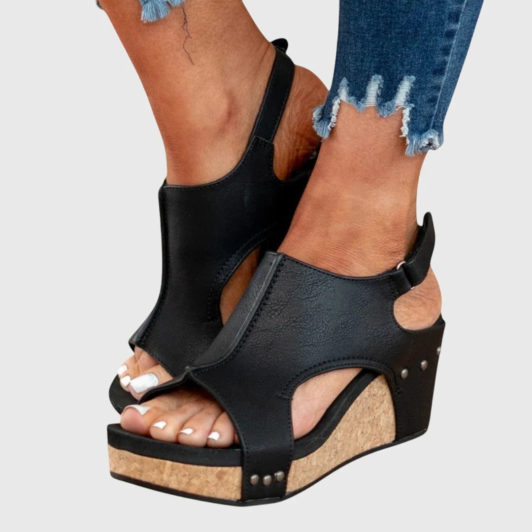 Women's Orthopedic Sandals in black