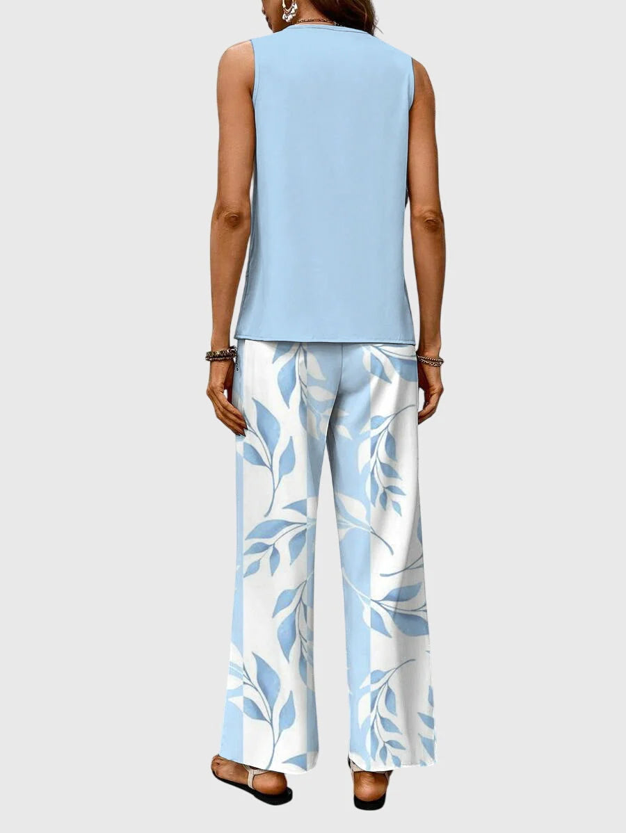 Women's Matching Set in blue floral