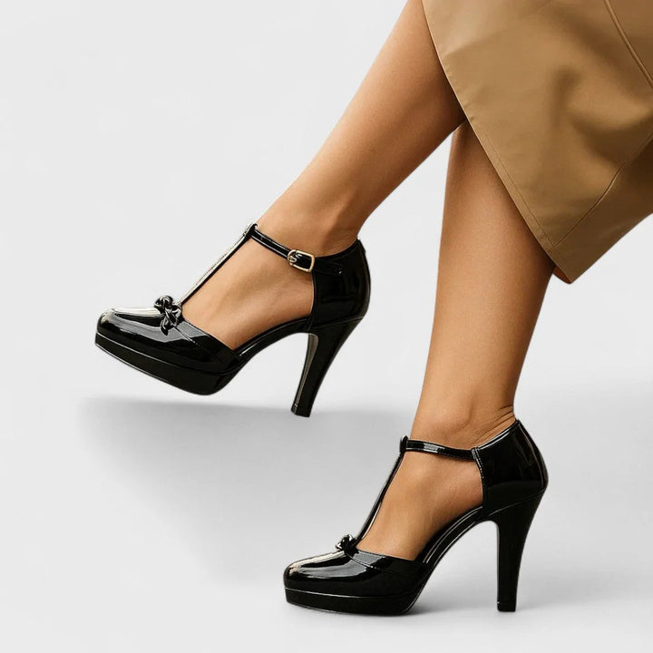 Women's Orthopedic Heels in black