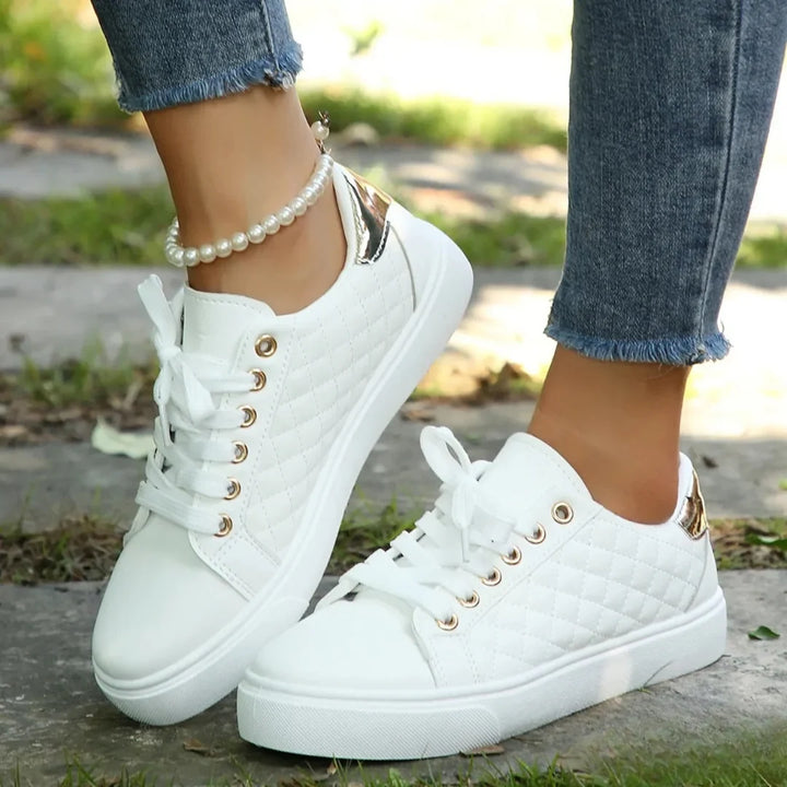 Women's Orthopaedic Sneakers in white