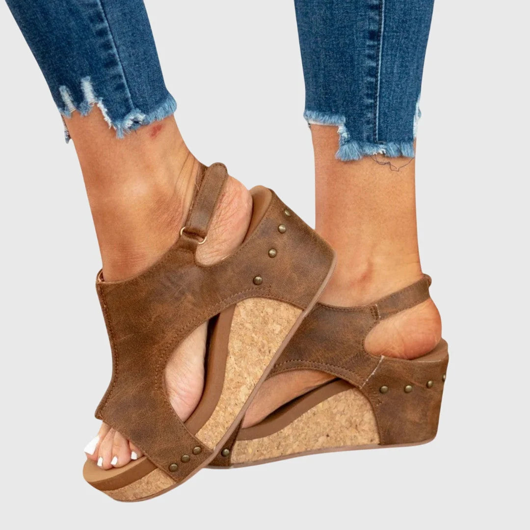 Women's Orthopedic Sandals in brown