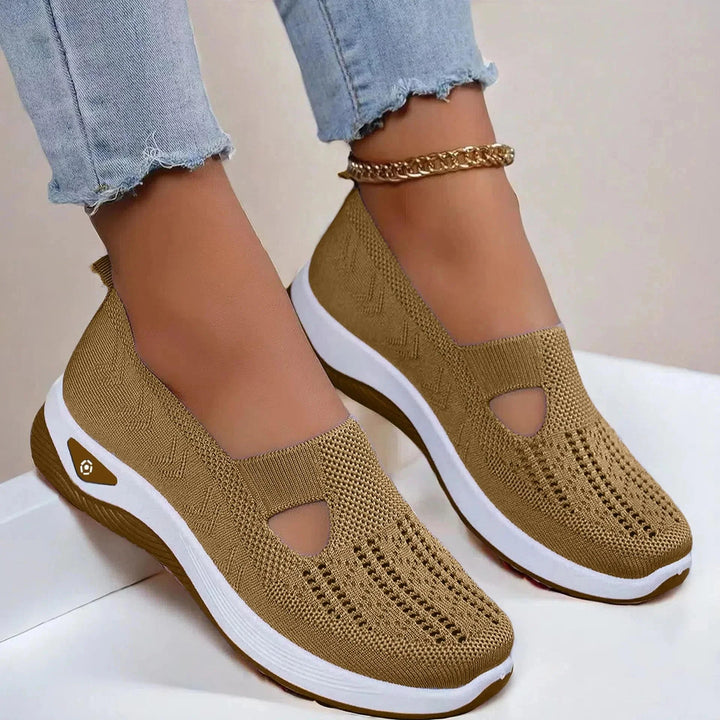 Women's Orthopedic Shoes in coffee