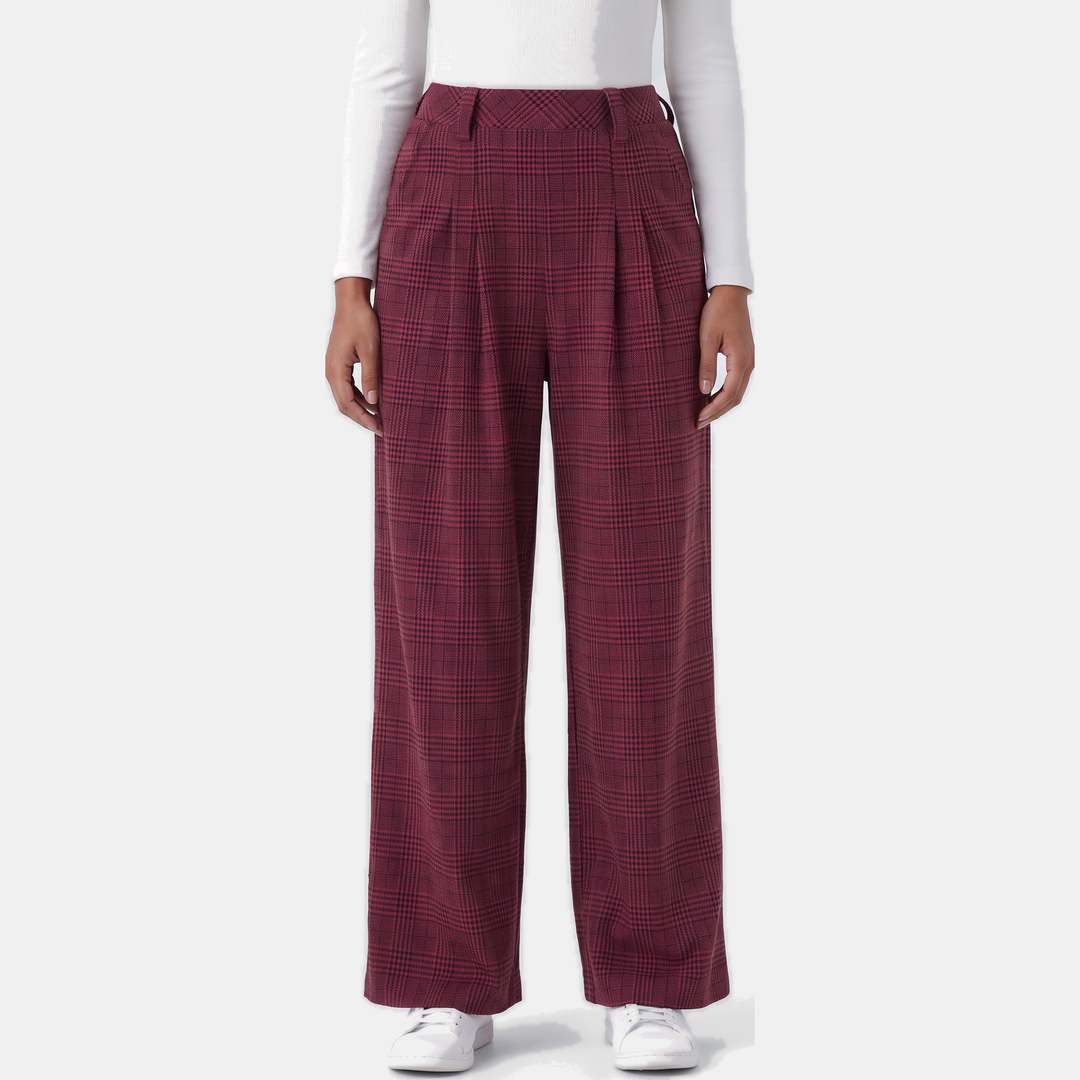 Burgundy Houndstooth Pattern