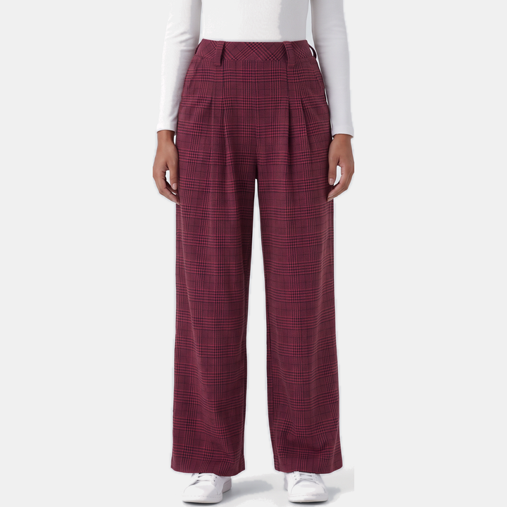 Burgundy Houndstooth Pattern