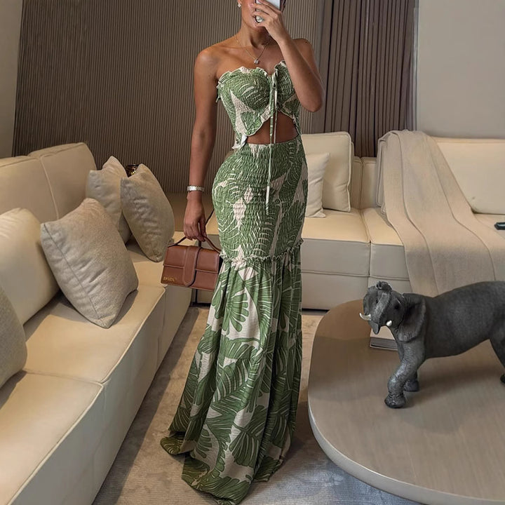 EVIE™ - Tropical Bandeau Dress with Ruched Detail and Slim Fit