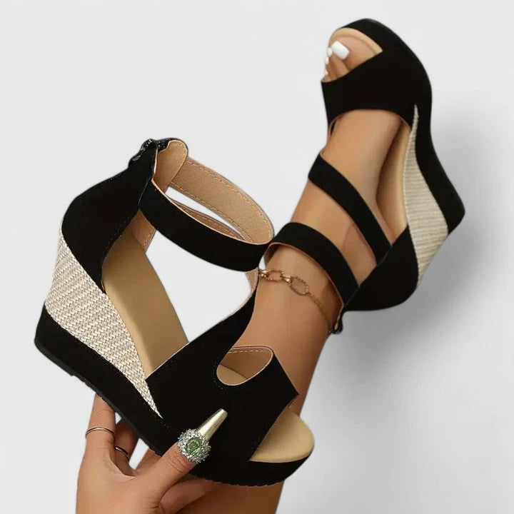 Women's Orthopedic Platform Sandals in black