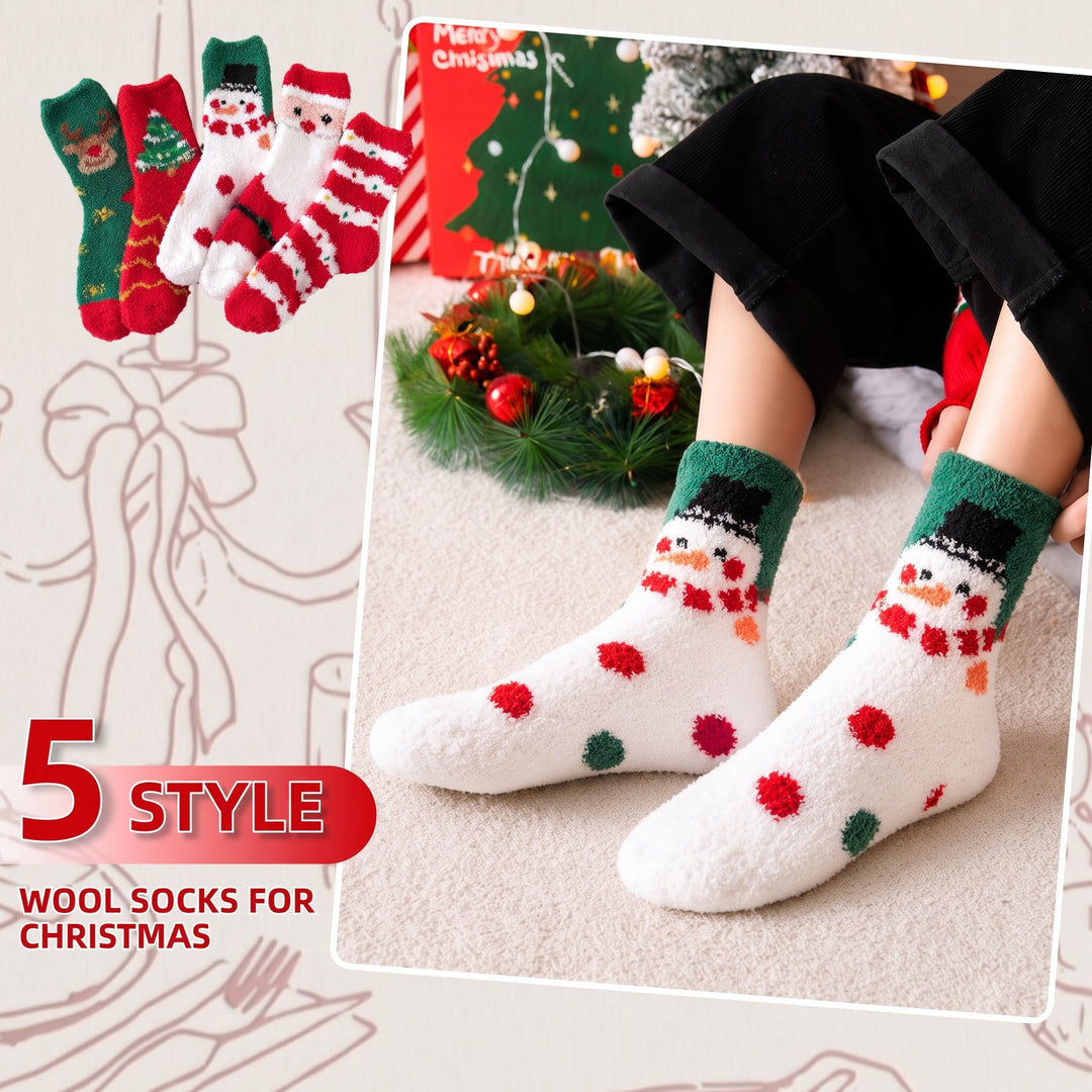 Holiday Fluffy Christmas Socks 5 Pack, Unisex Mix Novelty Festive Santa
