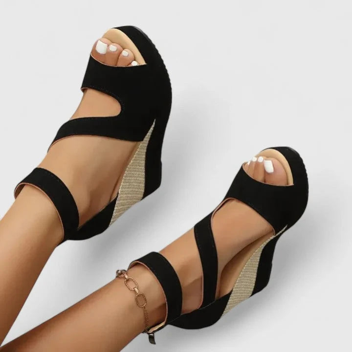 Women's Orthopedic Platform Sandals in black