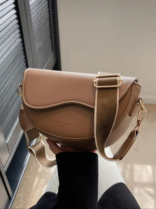 Women's Shoulder Bag in brown