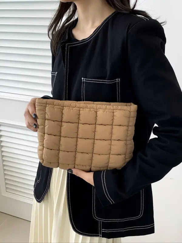 Women's Clutch Bag in brown